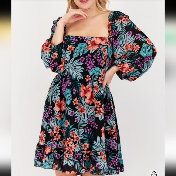 Lost + Wander Womens Black Tropical Floral Fit & Flare Dress Size M Like New! - Picture 2 of 12